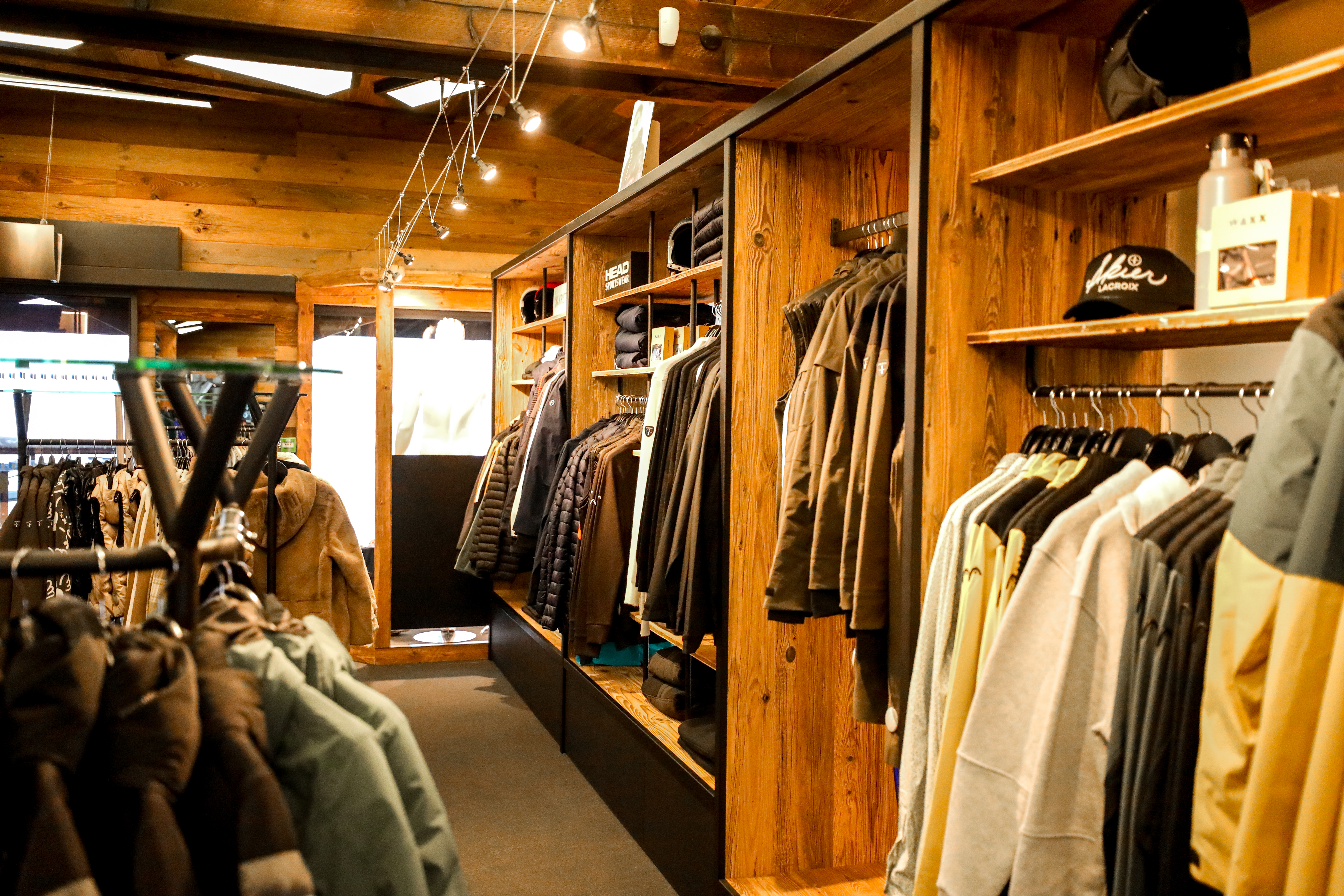 2024_12_14_jordans_sports_magasin_vetements_cp_Marie_Tardy_HD-19